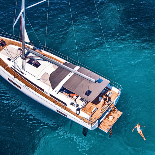 CARIBBEAN SAILING WITH WOMEN